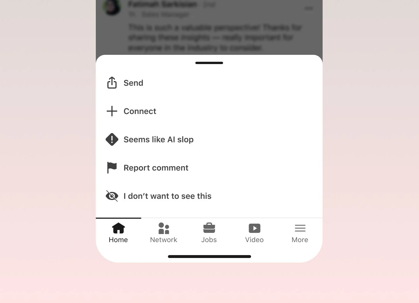 LinkedIn traque l'AI slop : la corvée de contenu, pas la créativité, dans le viseur